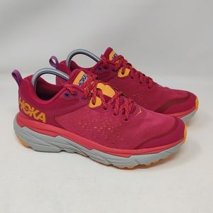 Hoka One One Challenger ATR 6